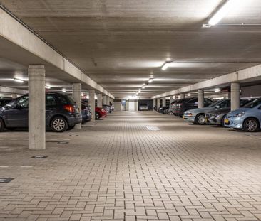 Appartement te huur: Burgemeester De Monchyplein 218 2585 DJ Den Haag - Photo 3