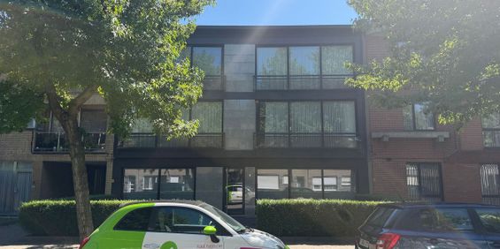 Appartement te huur in Berchem voor € 1.200 met 2 slaapkamers - foto 3
