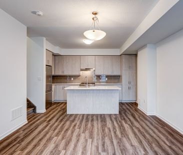 For Lease - 80 Honeycrisp Crescent Unit# TH377, Vaughan, Ontario - Photo 4