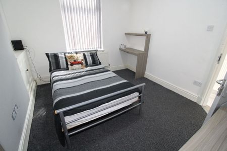 Kenmure Place, PRESTON, Lancashire PR1 6DD - Photo 4