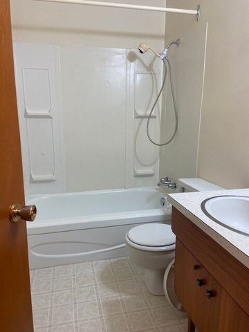 2601 7th ST E Spacious 2 Bedroom With Balcony - Photo 5