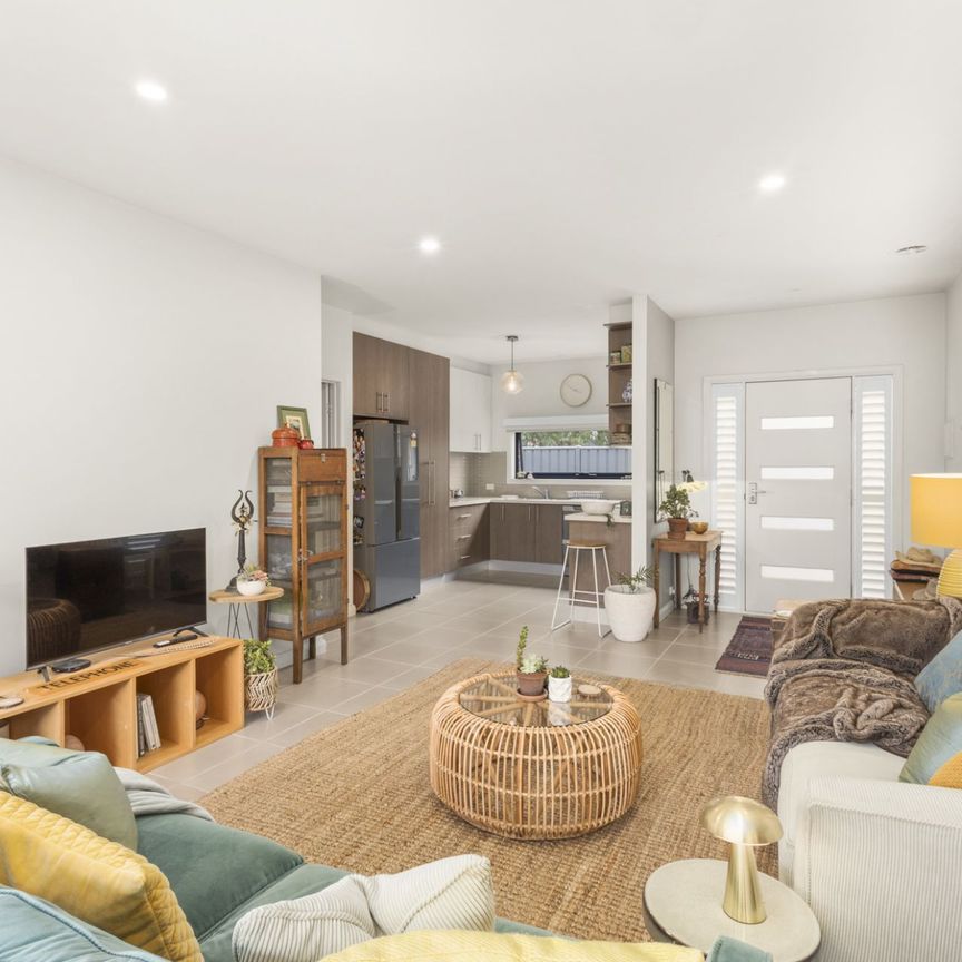 Cosy three bedroom unit in quiet location - Photo 1