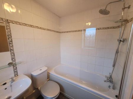 1 bedroom end of terrace house to rent - Photo 2