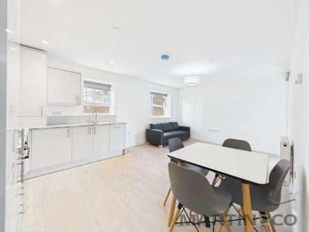 2 bedroom ground floor flat to rent - Photo 2