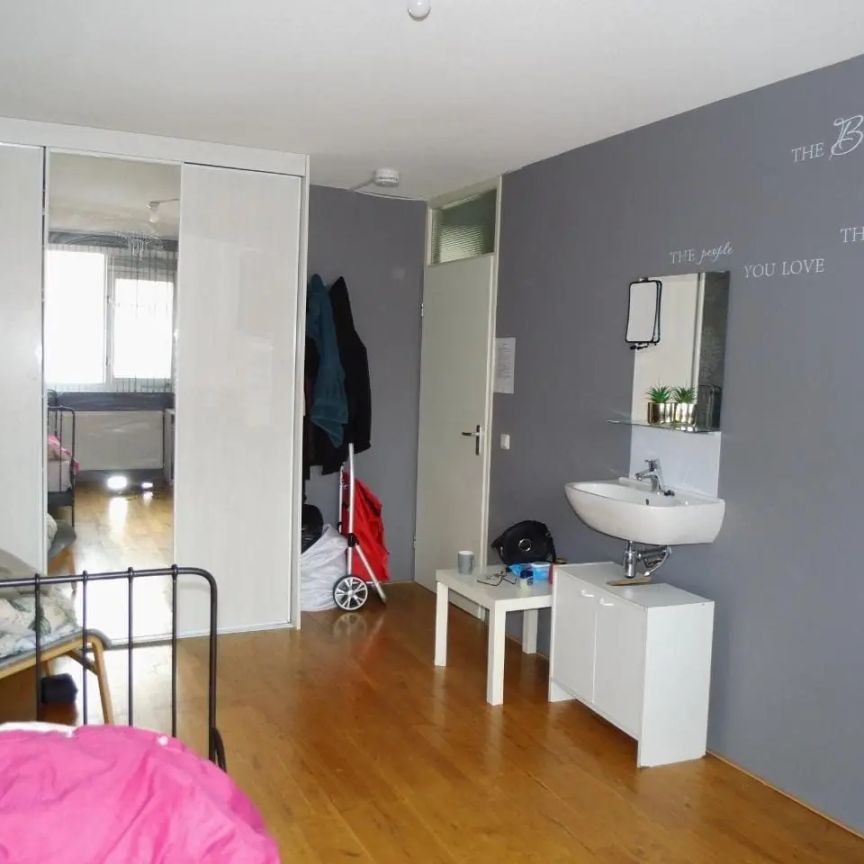 Chambre meublée Annie Bosstraat, Almere - À Louer - Photo 1