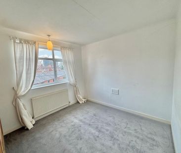 2 bedroom maisonette to rent - Photo 3
