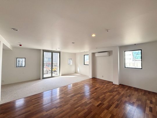 294i Montreal Street, Christchurch Central, NZ 8013 - Photo 1