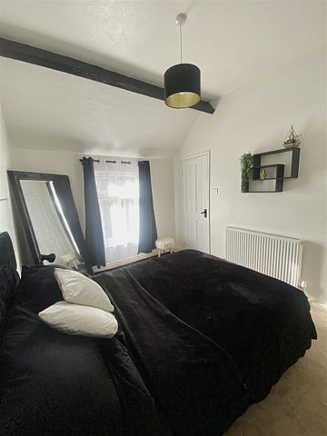 To Let 2 Bed House Heol Llewelyn, Coedpoeth Per Calendar Month £825 pcm - Photo 4