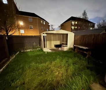 5 bedroom townhouse to rent - Photo 2