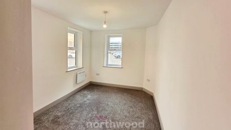 1 bedroom flat to rent - Photo 2