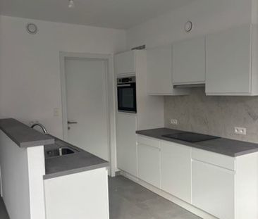 Appartement te huur - Photo 2