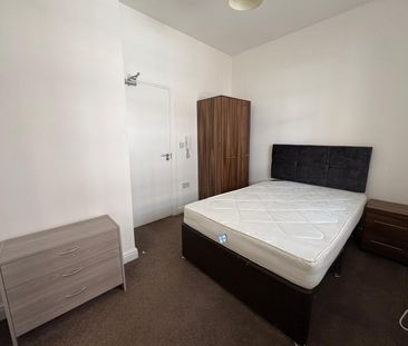 Room 104, Harts House, , UK - Photo 1