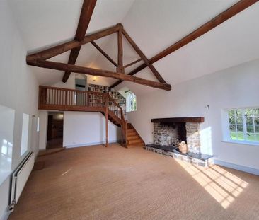 2 bedroom link detached house to rent - Photo 1