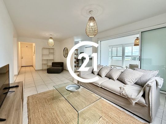 Location Appartement 101.32m² 3 pièces Fort de france - Photo 1