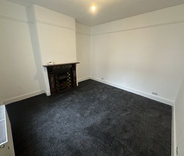 Regent Road, Great Yarmouth - Photo 2