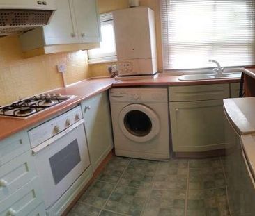 Balham Hill, London, SW12 - Photo 2