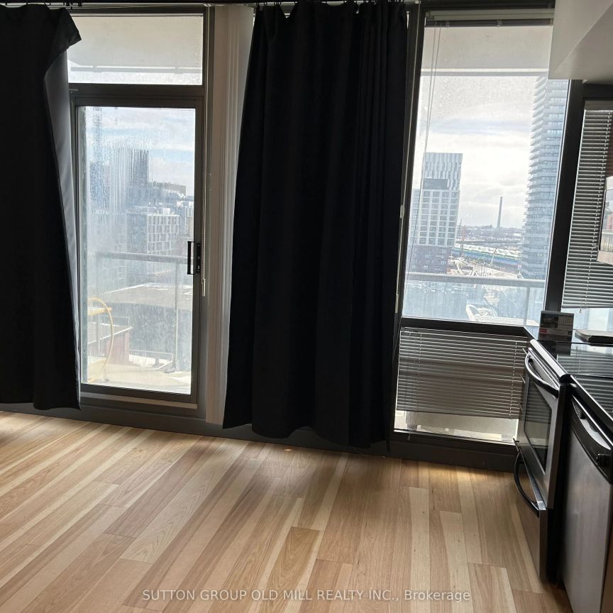 33 Mill Street #1103 - Photo 1