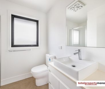 5/2 Bellette Street, Weston ACT 2611 - Townhouse For Rent | Domain - Photo 6