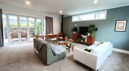 17 Rossiter Avenue, Waterloo, Lower Hutt City - Photo 2