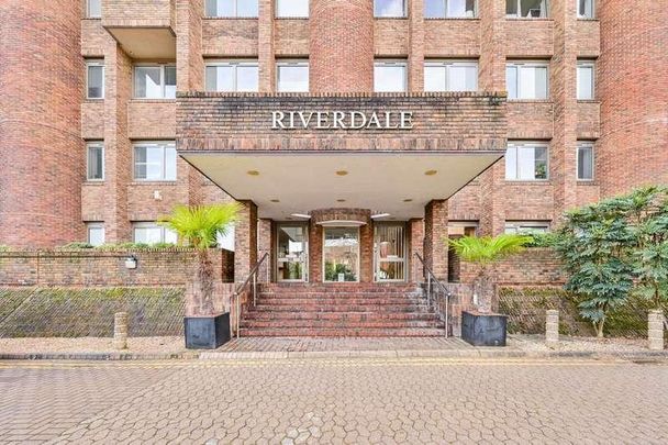 Molesworth Street, Lewisham, SE13 - Photo 1