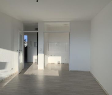 Attraktive 2-Zimmer-Etagenwohnung in Gelsenkirchen  Schallschutzfe... - Photo 1