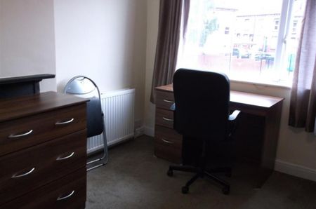 2 bedroom house to rent - Photo 3