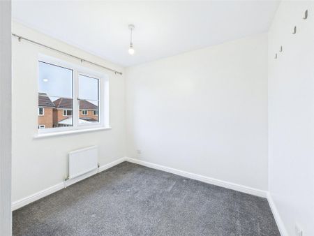 3 bedroom detached house to rent - Photo 4