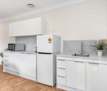 “UNBEATABLE NEWMARKET LOCATION” - Photo 3