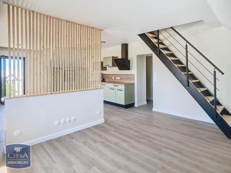Appartement à louer 4 pièces 70.56m² - Photo 2