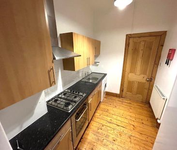 2 bedroom flat to rent - Photo 6