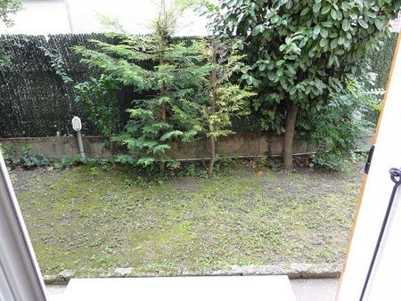 Location Appartement 1 pièce 12m² ST MARTIN D HERES 38400 - Photo 4