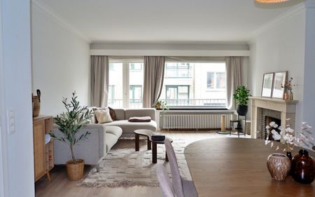 Mooi vernieuwd appartement centrum Kortrijk - Photo 5