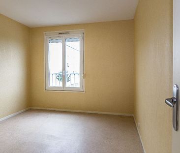 Appartement – Type 4 – 80m² – 334.57 € – LE BLANC - Photo 1