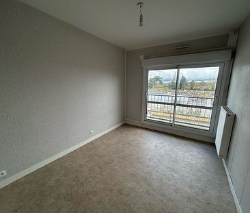 Location Appartement 5 pièces 104 m² La Châtre - Photo 4