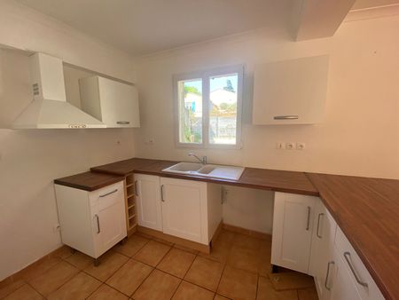 Location villa 4 pièces, 84.88m², Poulx - Photo 3