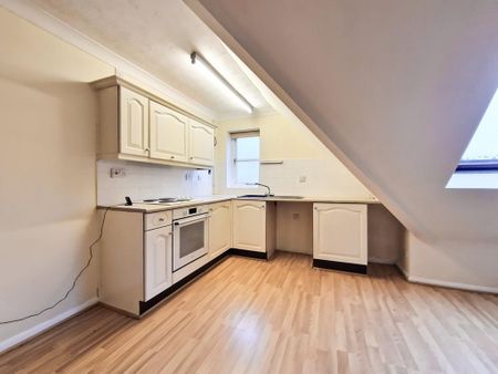 Studio to rent - Photo 2