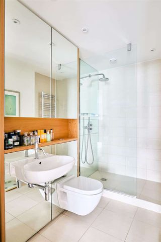 Eastfields Avenue, SW18, London - Photo 2