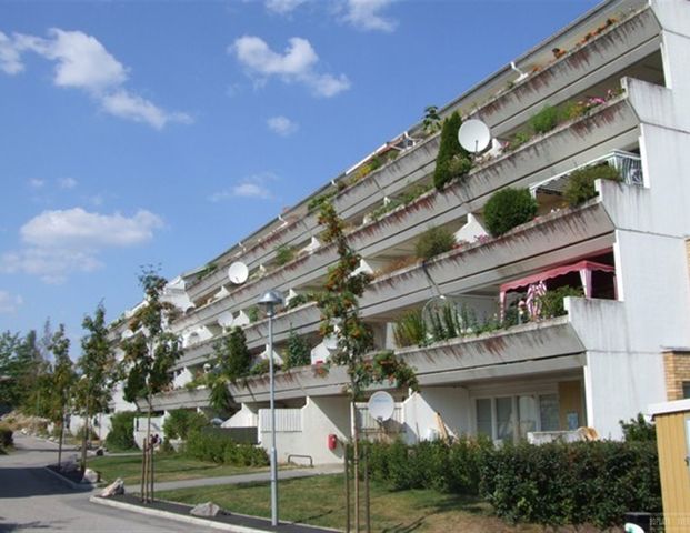 Blå Vägen 73 C - Photo 1