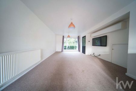 3 bedroom terraced house to rent - Photo 3