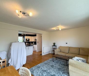 2 bedroom apartment to rent - Photo 3