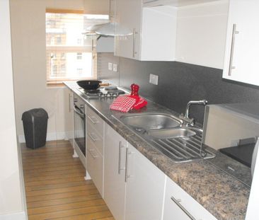 Flat 2, Tithebarn Street - Photo 4