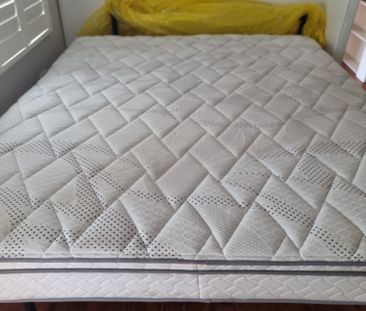 Greystanes - Photo 1