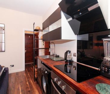 Studio to rent - Photo 2