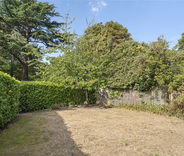 Woodview Court, Queens Road, Weybridge, Surrey, KT13 flat to rent - Photo 3