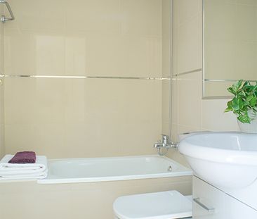 Alquila en Madrid estudios baratos sin pagar comisión de agencia - Photo 3