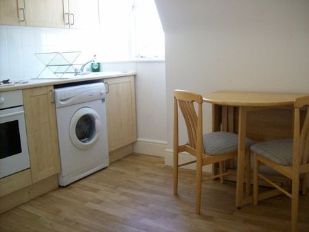 1 Bed Flat, Crouch End Central, N8 - Photo 3