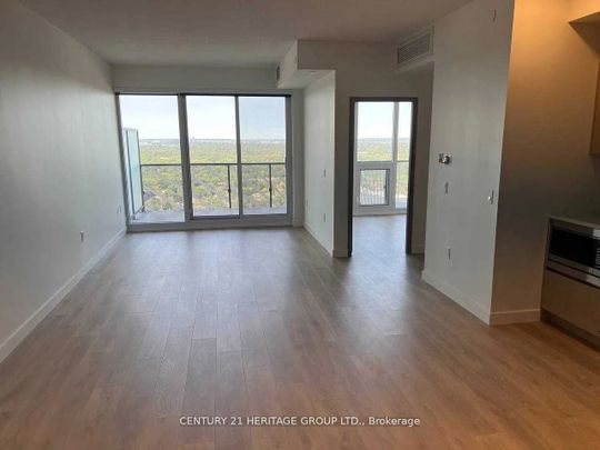 For Lease - 95 Mcmahon Drive Unit# 3308, Toronto, Ontario - Photo 1