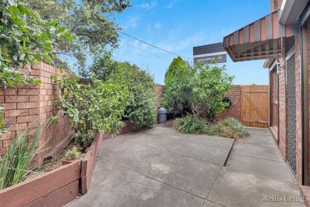 1/12-14 O'Hea Street, Coburg - Photo 3