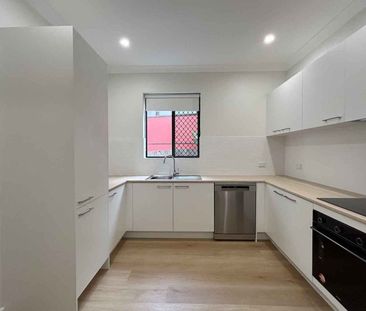 1/11 Floss Street Hurlstone Park - Photo 3