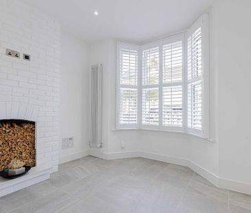 4 bedroom house to rent - Photo 2